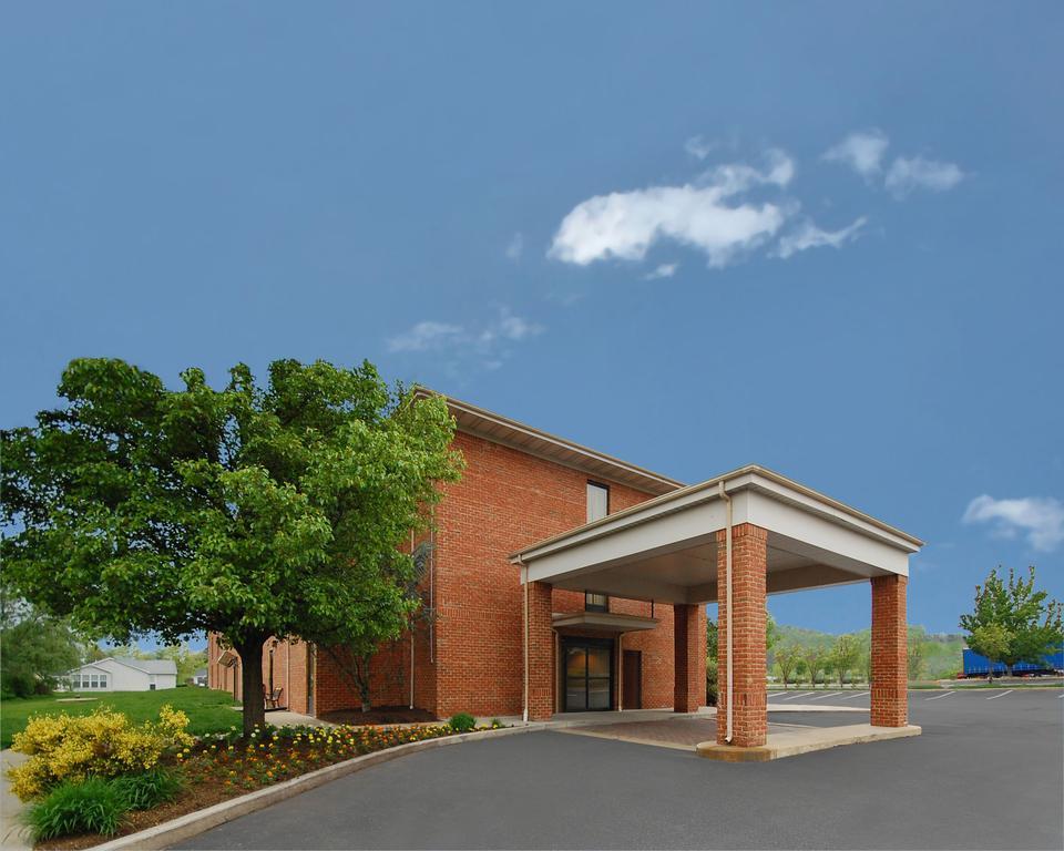 Comfort Inn Pine Grove I-81 Hershey Area Exterior photo