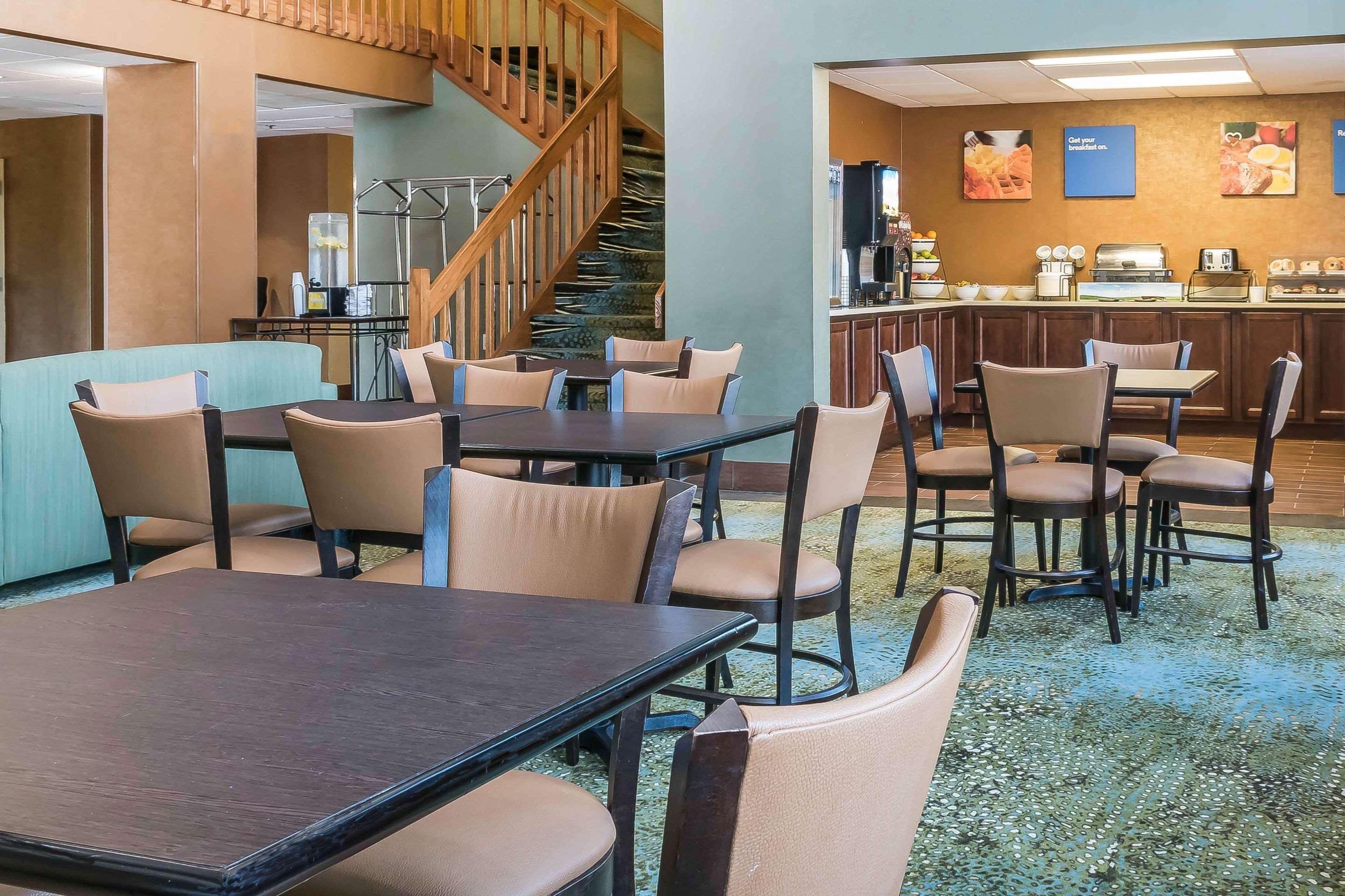 Comfort Inn Pine Grove I-81 Hershey Area Exterior photo