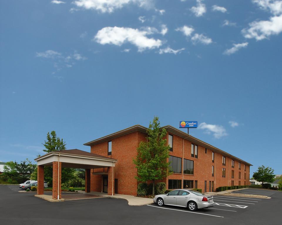 Comfort Inn Pine Grove I-81 Hershey Area Exterior photo